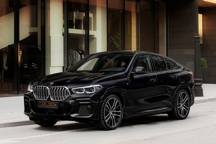 BMW X6 angle 4