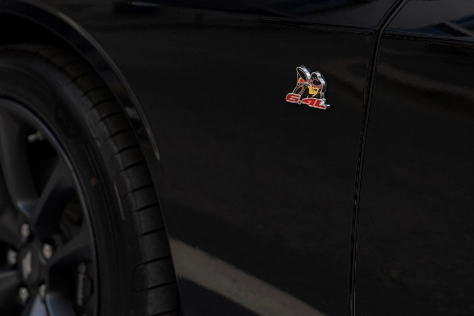 Dodge Challenger R/T angle 4